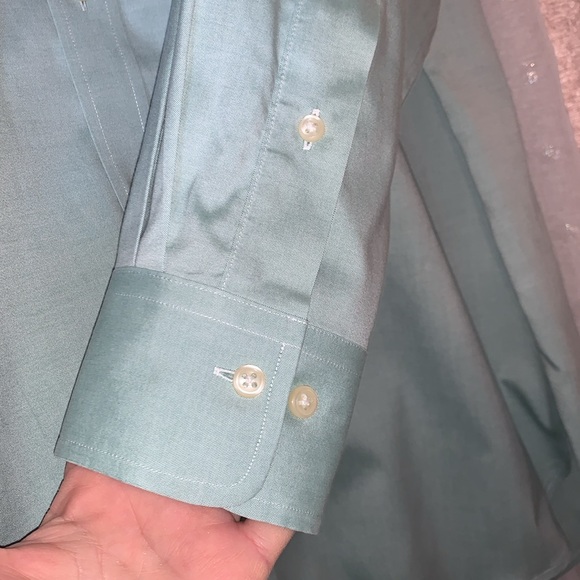 Ralph Lauren Classic Fit Easy Care Size 16 Button Down Shirt - Picture 8 of 16